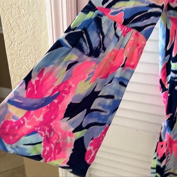 Lilly Pulitzer Arielle Romper Size Small NWT in high tide - Picture 9 of 9